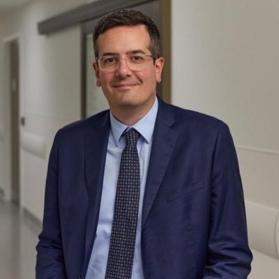 Consultant Medical Oncologist @royalmarsdenNHS | #gerionc #breastcancer | @SIOGorg Past President | @Anticancerfund Consultant | @europeancancer Treasurer