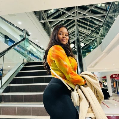 👩⚕️👩⚕️ I sell shoes & https://t.co/PGqcjwpGv6 refund only xchange based on T&C. @tbillionfashion , send dm or https://t.co/g12Av7xANt. ig @tbillionfashionhouse