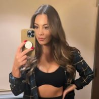 ossiecallender's profile picture. "Stock market enthusiast with a focus on risk management and long-term growth. Turning market data into profitable trades every day. 📉💰 #Trading #InvestSmart