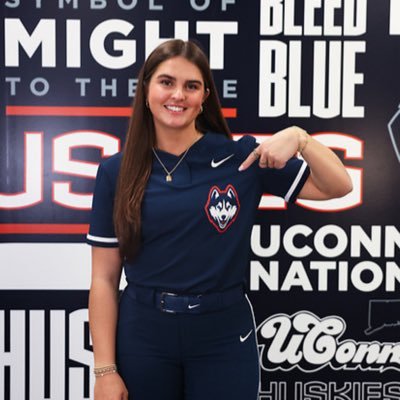 gracecarringt17's profile picture. UConn Softball