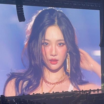 fullsunluvr707's profile picture. eve, psyche & Ning Yizhuo’s wife