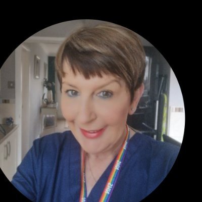 A proud Mam. Tutor in NHS and previously NUTH. 1st Responder & Ambassador @NEAmbulance. Police widow of Steve from GMP 💙. MHFA