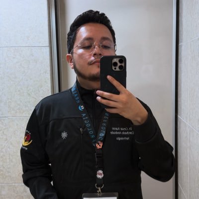 Su primera pregunta es - ¿Cuál es su aspiración en la vida? 🌻 — Ser feliz 🌻 R de nefrología 🫘 Medicina Interna 💊👨🏻⚕️ || CDMX 🇲🇽