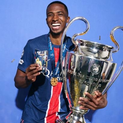 BlueeSkiiee's profile picture. 