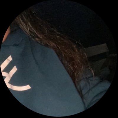 طالبة في @ArabEastCollege | عضوة أكاديمية في @saudi_SBA | لن يأمن قوم بلا قانون.ولن يهتدوا لحق بلا شريعه