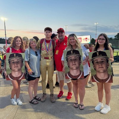 Believer, Husband, Dad, Career Coach @ Lafayette High School, Abbeville Alderman, PxP Q105.1- Lafayette High School Football/Baseball - #Royals - #Rebels