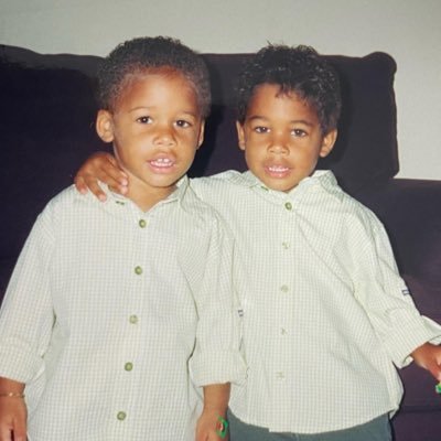 hey, it’s your favorite twins! :) we react to and revisit some of your favorite music, diving into albums, new releases & more! 🩵 https://t.co/sUX1T8MPCK