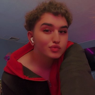 lovely_diva_'s profile picture. Maybe youd like to see what a real Divas like? 🥰 well, here I am. What're you waiting for💋 free OF below ⬇️