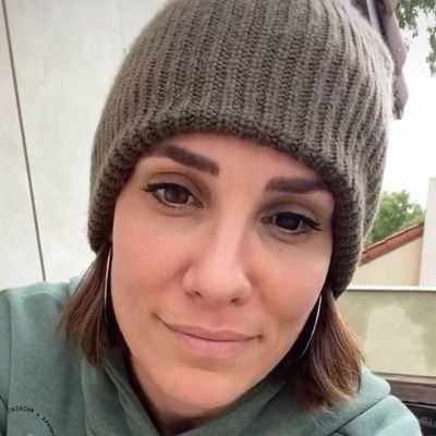 I'm single looking for a serious Man that we make me feel so happy I'm divorced for 3 year ago and I have no kids