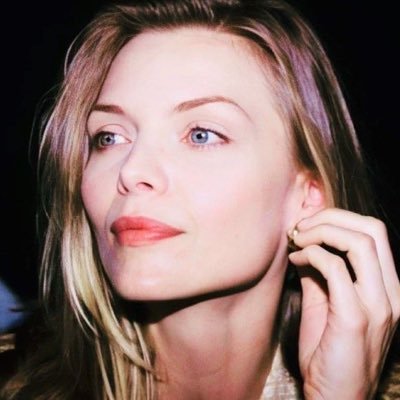 hayleyrism's profile picture. @poorthngs media acc