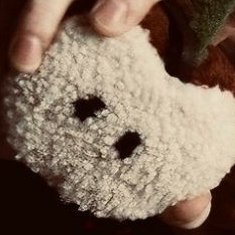 ariana_hu2's profile picture. 