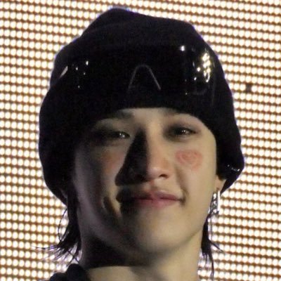 skz_bunny's profile picture. skz ot8 🤍 | “blessings wait for you” | 25 | 18+ ⚡️🎄😈 ❤️‍🩹☻ 🎪💗🖤📼🎼✩⁵🎸🥠| mostly like/rt | trading/selling insta: binniehowling | fan acc obv