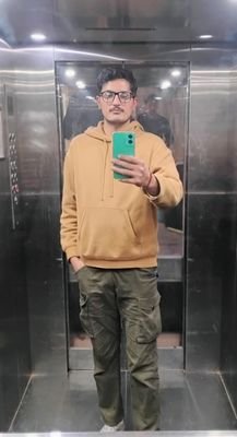 Vikas453023761's profile picture. Dark🖤