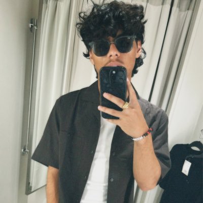 chrxsalvayero's profile picture. ffs