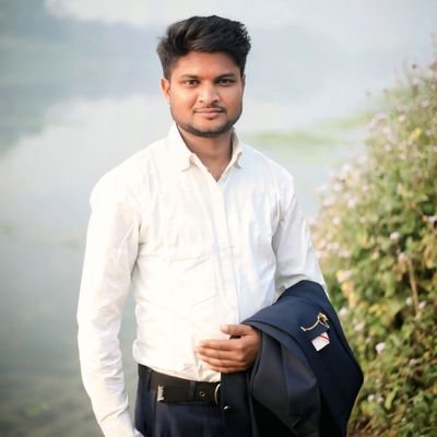 AshishY53917322's profile picture. Indian 🇮🇳 ||Socialist