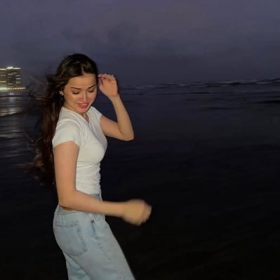 Naima_Xoxoo's profile picture. He who dares, wins.