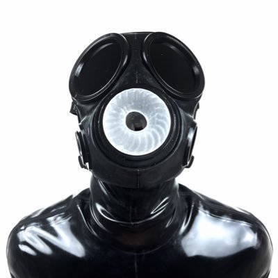 Robot ready for commands 🤖 26 🏳️‍🌈🇪🇺🇩🇪