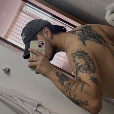 Mis post acá no me definen como persona, o si? 🤧😼 Onlyfans 🔞❤️🔥 👉🏻 Otras redes: https://t.co/qMisTLCMHp