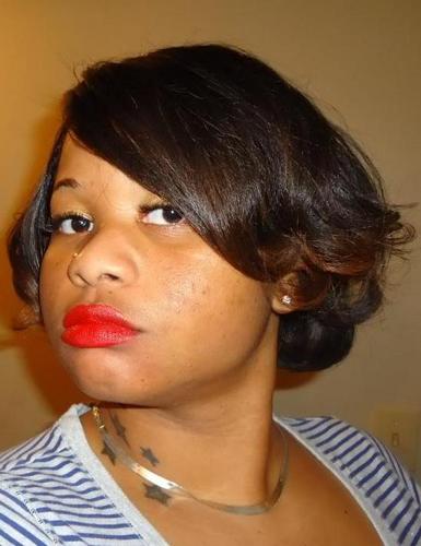 Chilly, Wit Da Fams ! Tough Around Da Edges, Love 2 Eat & Get Geeked Occasionally! Real Kooly Snapbacks & Jayz Boyz Kinda Female !