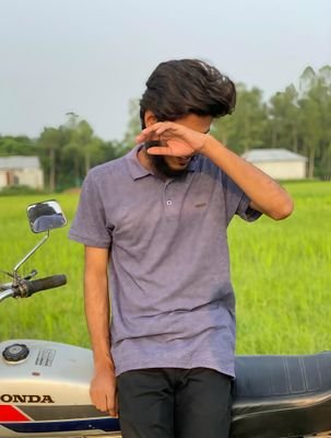 abdulhakim2090's profile picture. 100% Back