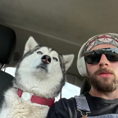 crossxaaron's profile picture. Libertarian | Union Electrician ⚡ | Raw Milk & Real Food Enthusiast 🥛🥩 | Self-Reliance & Free Markets 🔥