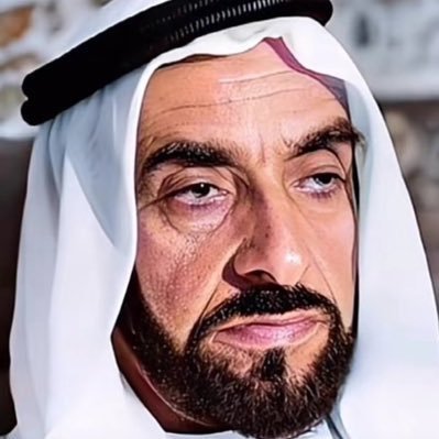 كن محايداً في حُبَّ كل شيء ، إلا في حُبَّ الوطن كن متطرفاً 🇦🇪|