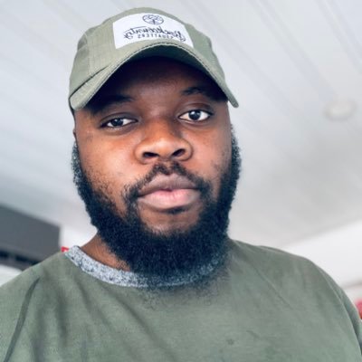 bennyhunchoo's profile picture. Computer Consultant & analyst 💻