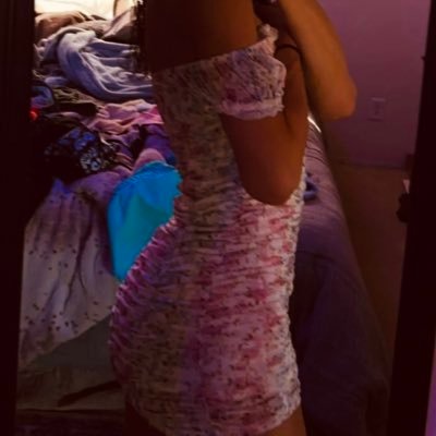 23 | throat goat sissy fem . I like to dress up & swallow dick #stdfree . I’ll make you nutt under 5 minutes 😋!! #dontbeweird (idontchargeformeets) (DMV)