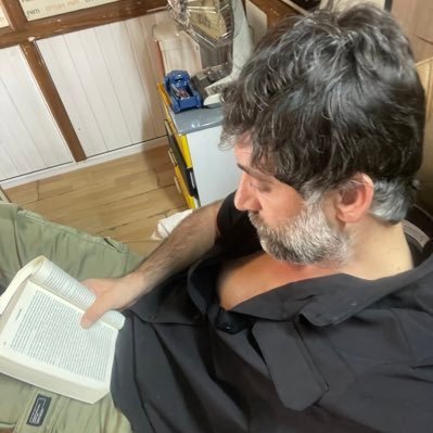 Kusurlari olan bir insanım. 4/4 lük olan uzak dursun MİR ✌️✌️✌️