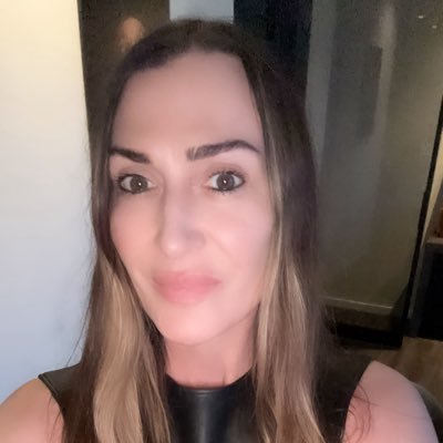 _LHMVV's profile picture. 