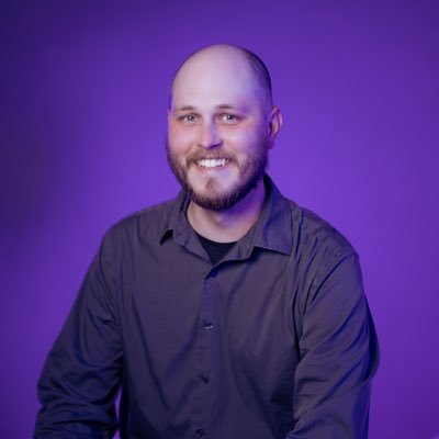 adathomp's profile picture. I see things. webdev . design . photo . video