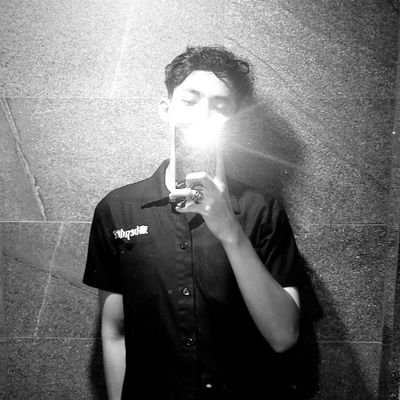 good heart always win.
i telling you something, time does not heal, pain only disappear