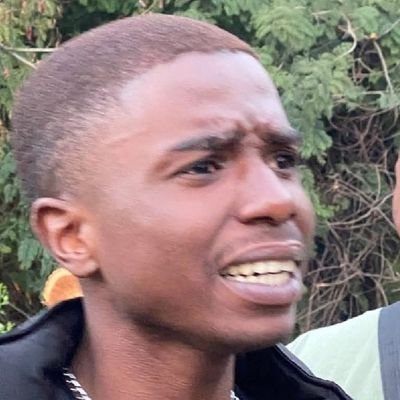 yo_thabang's profile picture. Lekgare la moshimane.