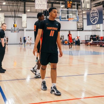 D(m)v | 6’3 | @Mtzionprep | @ttobasketball | class of 2028 |
