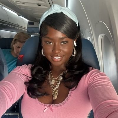 GeorginaLe42506's profile picture. Let’s talk privately 💬 Signal: Lee_Georgina.24
ₗᵢfₑ'ₛ ₜₒₒ ₛₕₒᵣₜ fₒᵣ ₐ bₒᵣᵢₙg ₜwₑₑₜₛ 🤣 
ₛₚᵣₑₐdᵢₙg ₚₒₛᵢₜᵢᵥᵢₜy
ₕᵤₘbₗₑ wᵢf ₜₕₑ ₕᵢₙₜ ₒf ₕᵤₛₜₗₑ 💶💲