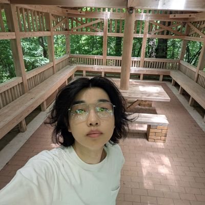 マセキユースのグラムというおもしろ系漫才師です。
風戸の脳が覗けるnote→
https://t.co/b2YZC0qOSB
スケジュール→
https://t.co/bKk3txtPTf