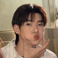 noush 💐 (@noushthinks) 's Twitter Profile