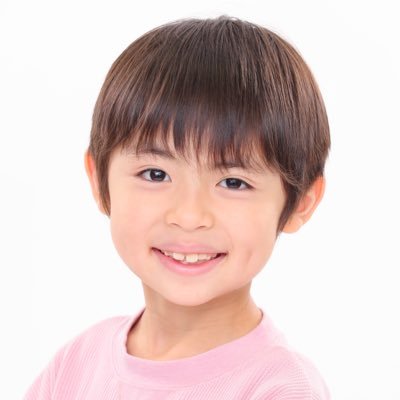 hiroto___tanaka's profile picture. 7歳小2。117センチ。 子役活動中。 #クラージュキッズ所属 こちらは出演告知中心です！ 爬虫類が大好き。ヒョウモントカゲモドキのつめちゃんとペトリボウユビヤモリのたまとくんを育ててます。