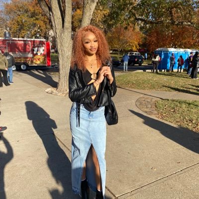 Lolalafnagle11's profile picture. 🇳🇬 G for General  ||   Clinical Psych major