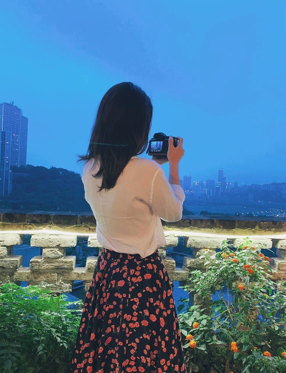 You should be optimistic. The world is full of seasons, ideals and distances.
