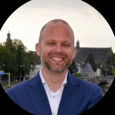 Onafhankelijk Beleggingsanalist | Focus op Tech aandelen I Beleggingscontent creator | Porto op Youtube @BeleggenmetPaul | Behavioral Finance | Bitcoin