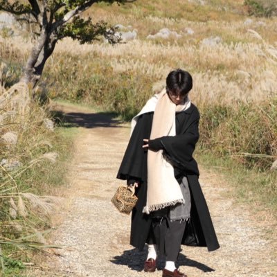 mu_nin_tan's profile picture. 日本語で詩を書く人。 文章もがんばる。短歌も