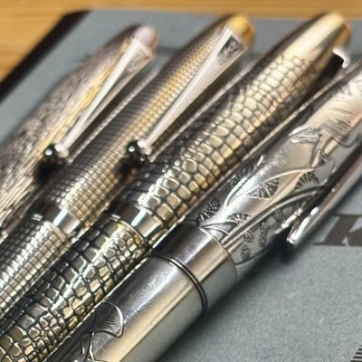 kgmxb's profile picture. 社会人 万年筆と本の話