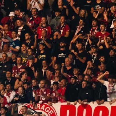 Tahochvl's profile picture. Juste un mec chill qui kiffe les jeux vidéo et le LOSC ❤️🤍⚜️