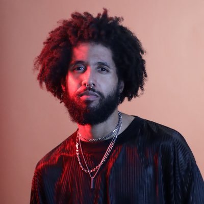 @MrLoveBallad