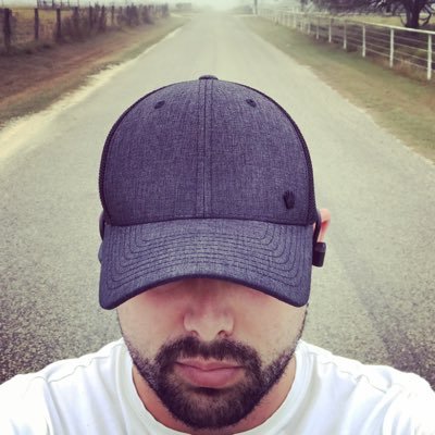 nofigg's profile picture. Firm believer that rock, paper, scissors solves most problems.