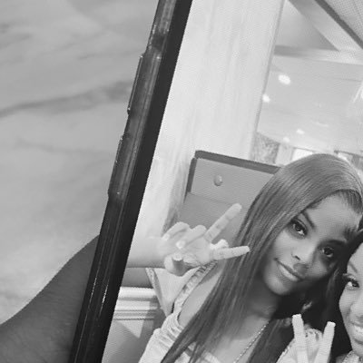 itsover154228's profile picture. 