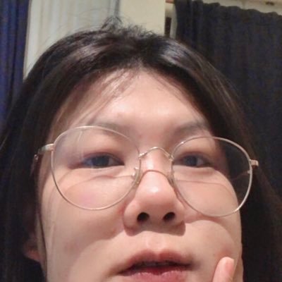 thisismepapa's profile picture. 🐈🥓🌻🧡