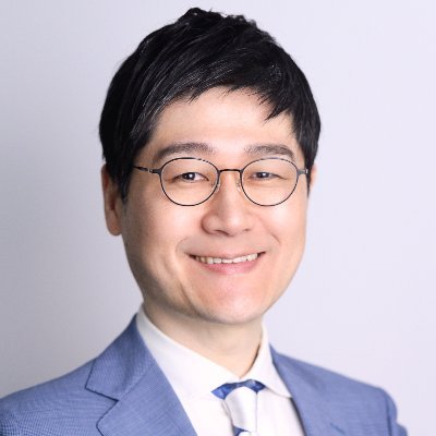 gogogon's profile picture. ネットブ時代の新しい戦略の立案、実行を支援するイノベーションコンサルタント。集客など「対症療法としてのウェブ活用」ではなく、自社の提供する価値から見直す「根本治療としてのウェブ活用」を提案。
株式会社ゴンウェブイノベーションズ 代表取締役
一般社団法人デジタル経営革新協会 代表理事
