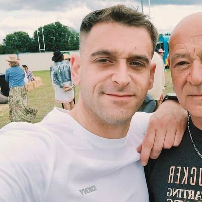 sam_c86's profile picture. Lover of #coffee. #zombie specialist. Professional #gamer. Dad to a #littledog. I like to think of myself as MY, version of normal.
🏴󠁧󠁢󠁥󠁮󠁧󠁿 🇬🇧 🏳️‍🌈